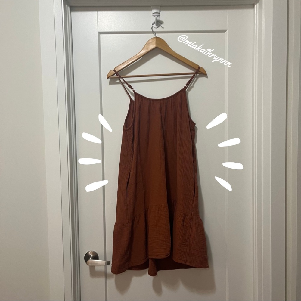 UNIVERSAL THREAD - Adjustable Swing Dress - Women’s M